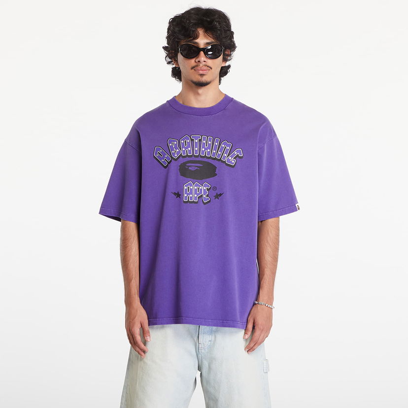 Majica BAPE A BATHING APE Garment Dye Rhinestone Logo Relaxed Fit Short Sleeve Tee Purple Lila | 001CSK801312M PUR