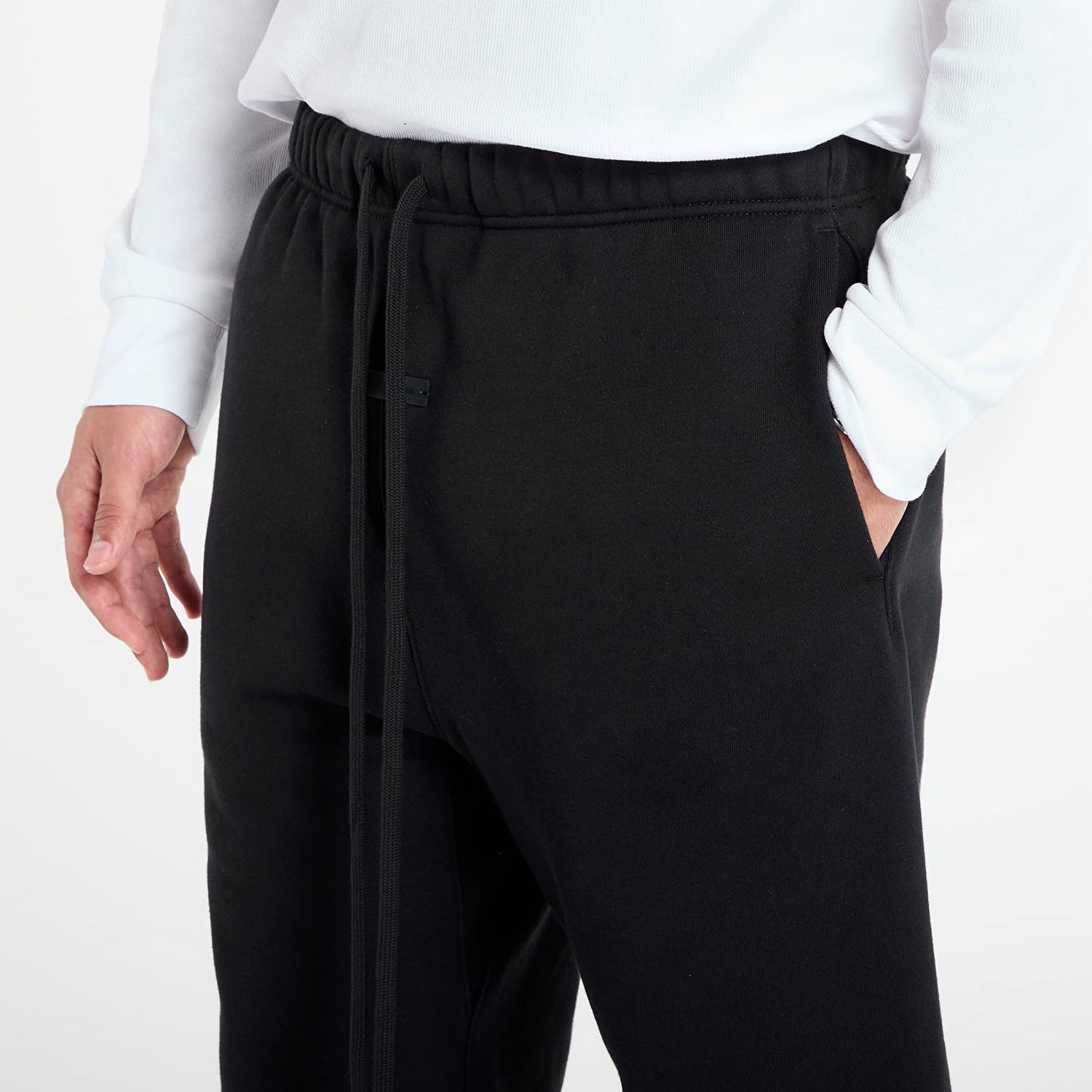 Trenirka Fear of God Fear of God Essentials Vintage Sweatpants Črna | 130SP258040F-861, 1