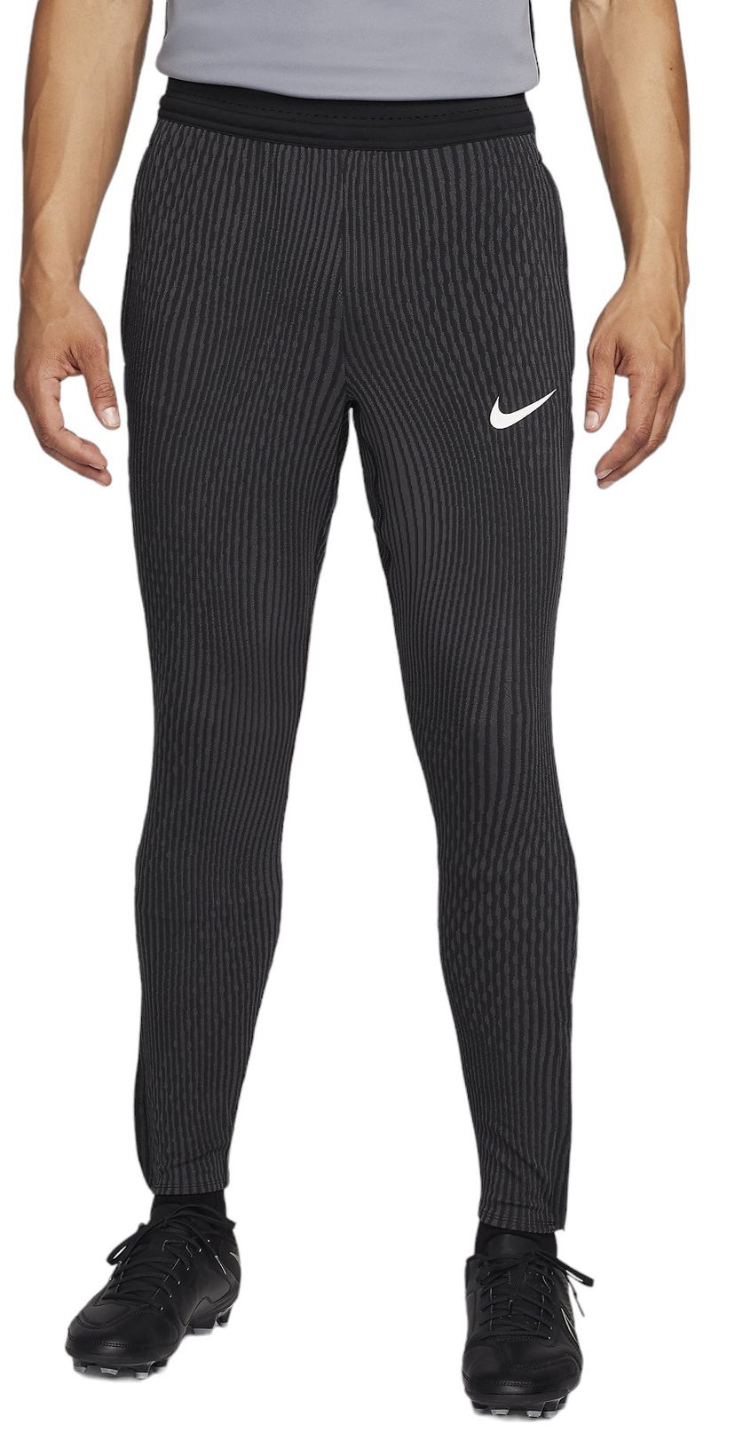 Trenirka Nike M NK DFADV STRK ELT PNT KPZ Črna | fn2409-010