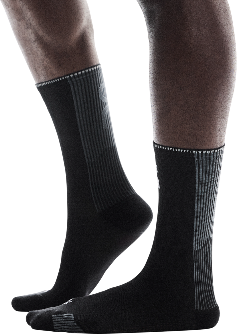 Nogavice On Running Performance Run High Socks Črna | 2uf10040106