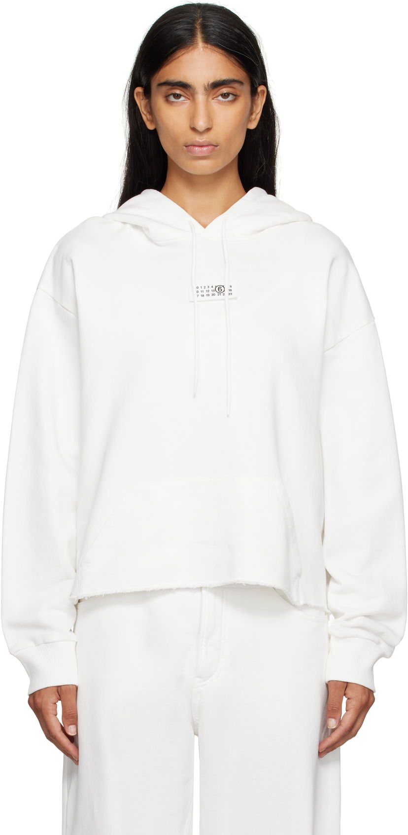Pulover Maison Margiela MM6 Maison Margiela Logo Patch Cropped Hoodie Bela | S52GU0234 M25025