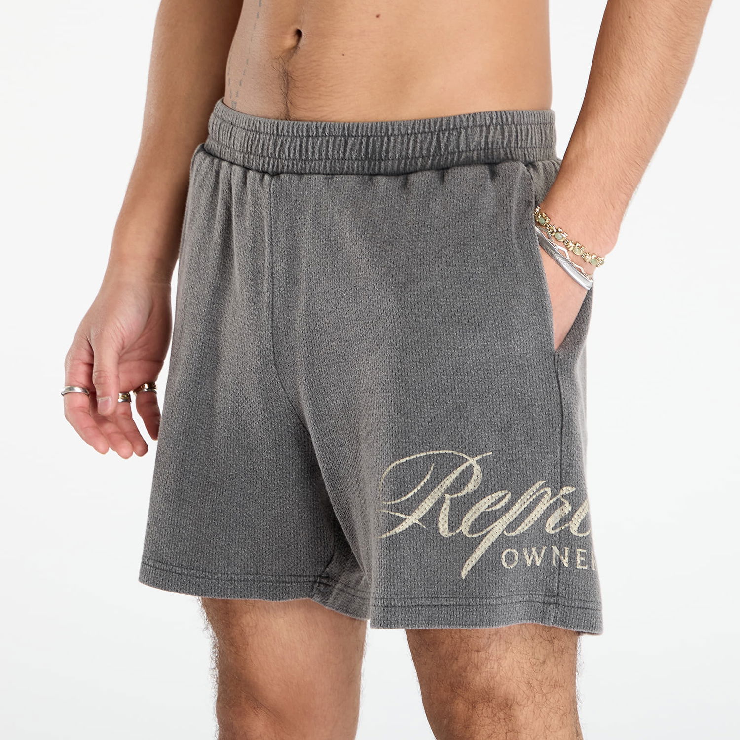 Kratke hlače Represent Clo Owners Club Script Embroidered Textured Shorts Siva | OCM41237-47, 1