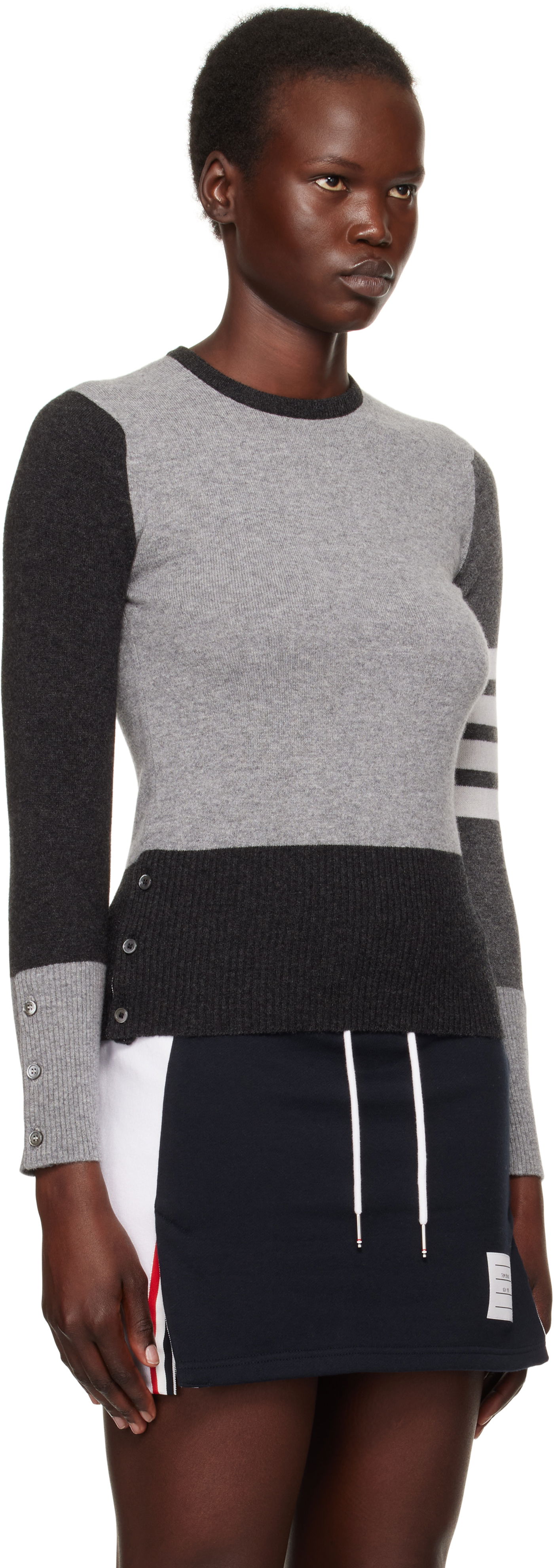 Pleteni pulover Thom Browne Colorblock Crew Neck Sweater Siva | FKA001F-00011, 1