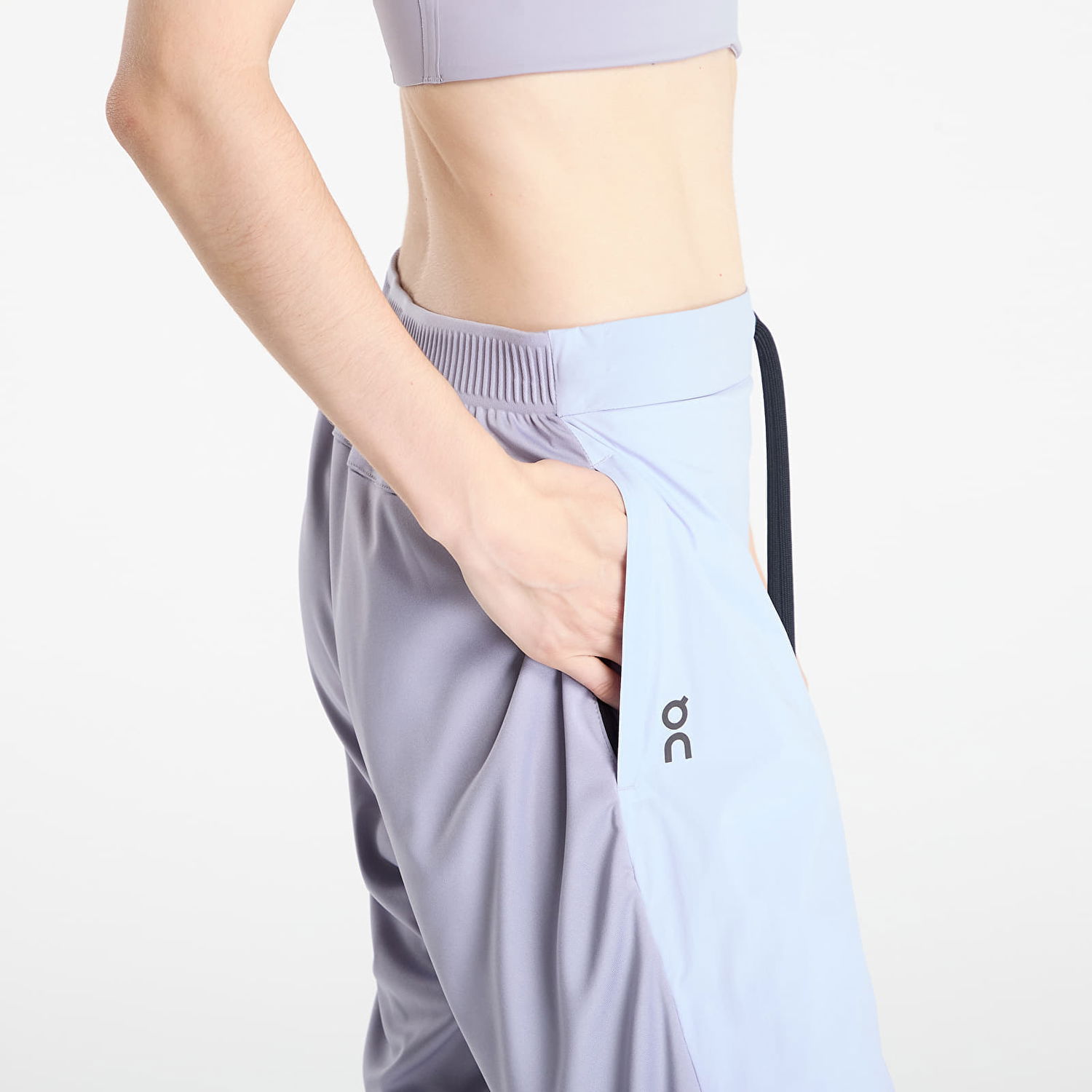 Hlače On Running Weather Running Pants Siva | 1WE10353392, 1