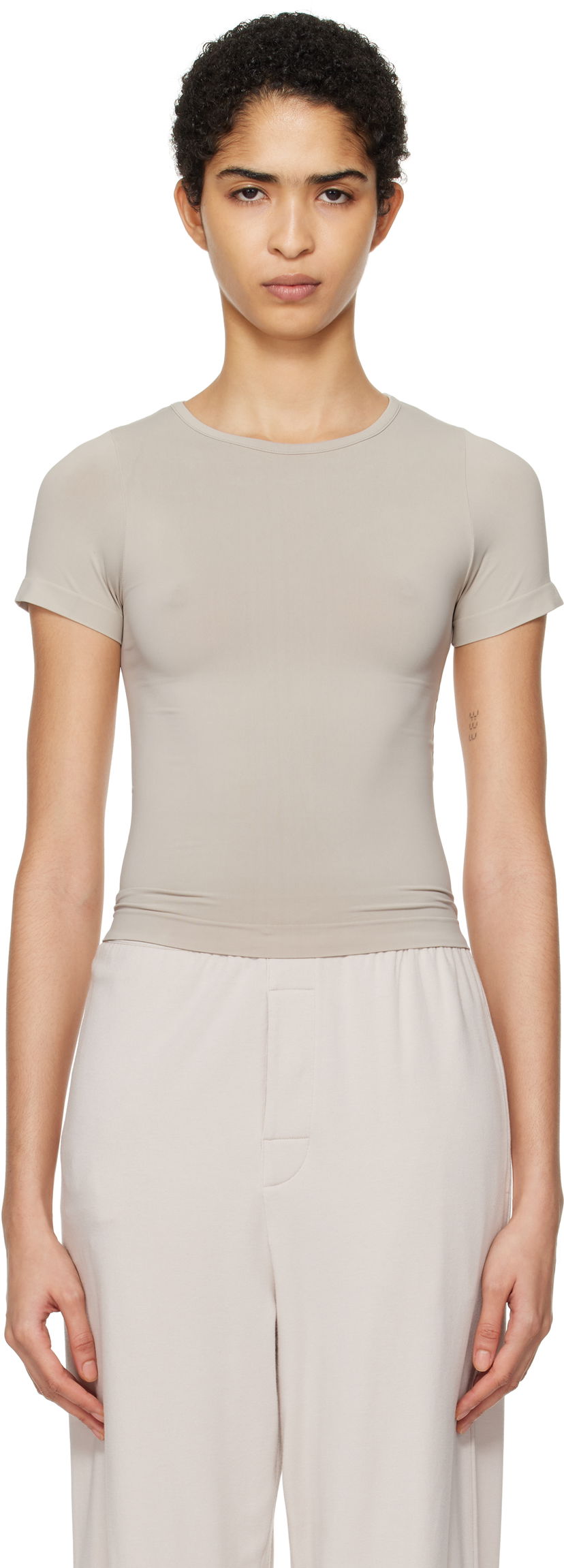 Krop-top SKIMS SKIMS Soft Smoothing Seamless T-Shirt Bež | AP-TSH-0184