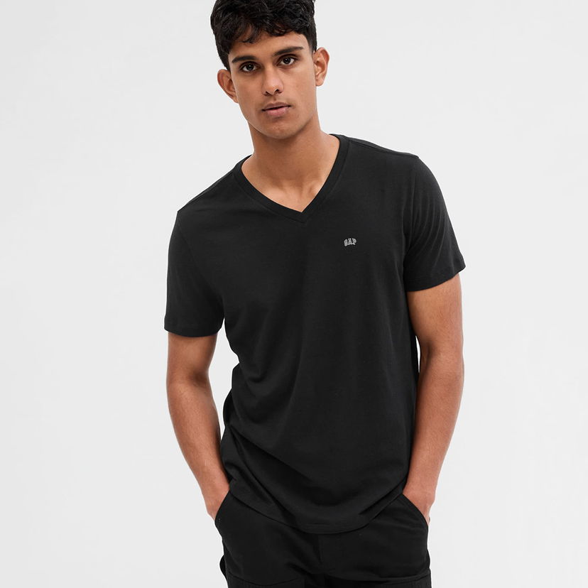Majica GAP Micro Logo Vee Neck Tee True Black V2 2 Črna | 753771-02