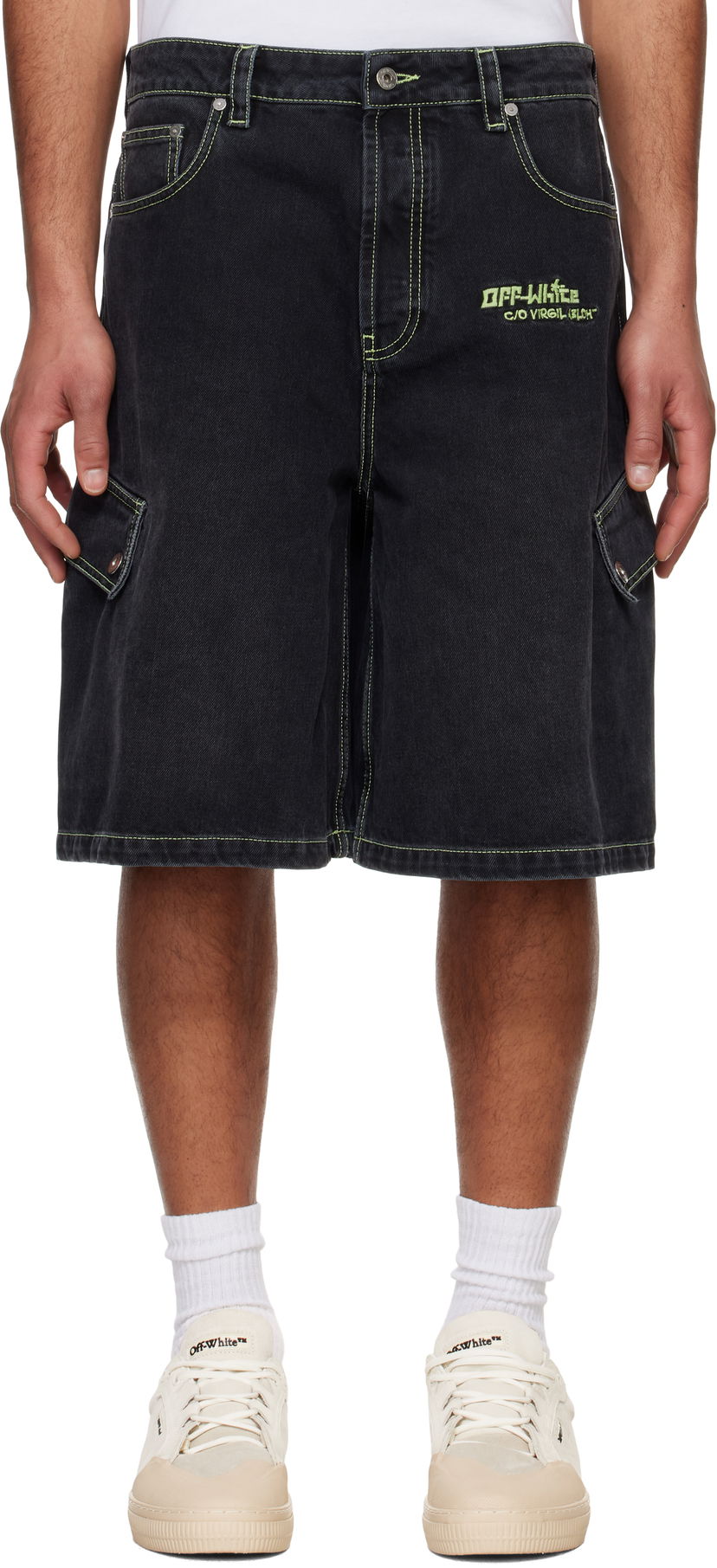 Kratke hlače Off-White Off-White Safari Cargo Denim Shorts Črna | OMYC024S25DEN0021350
