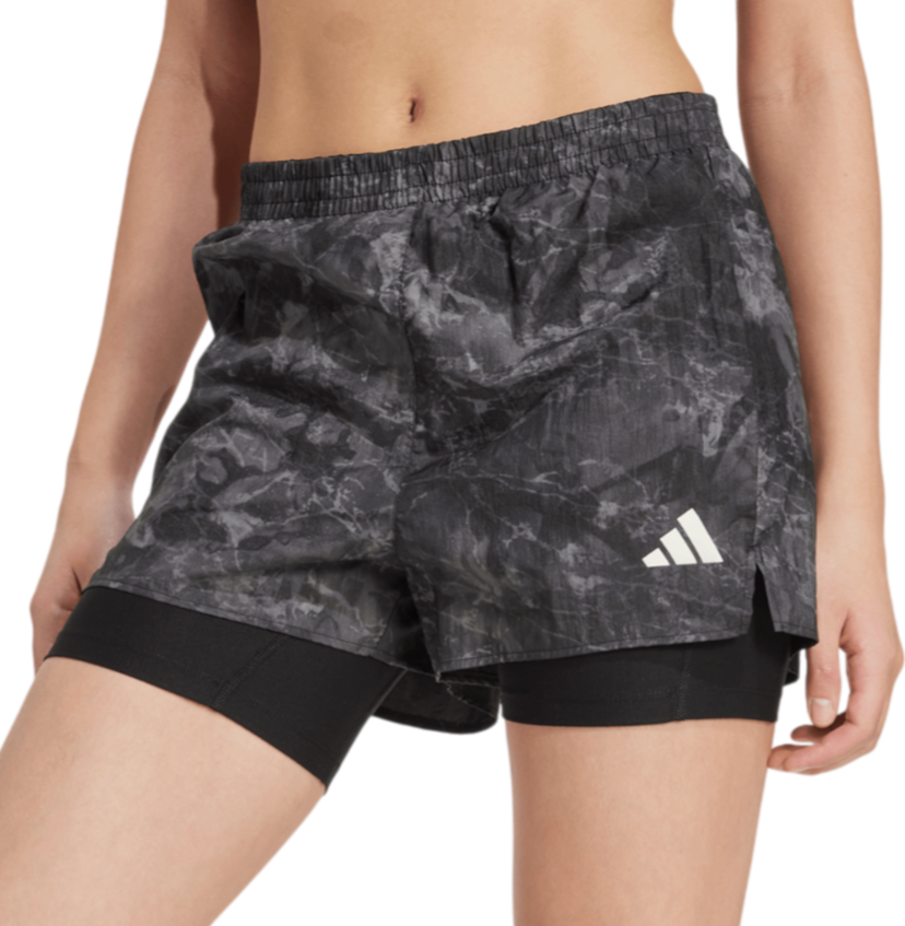 Kratke hlače adidas Originals Own the Run Spray Dye 2-in-1 Shorts Črna | jl8718
