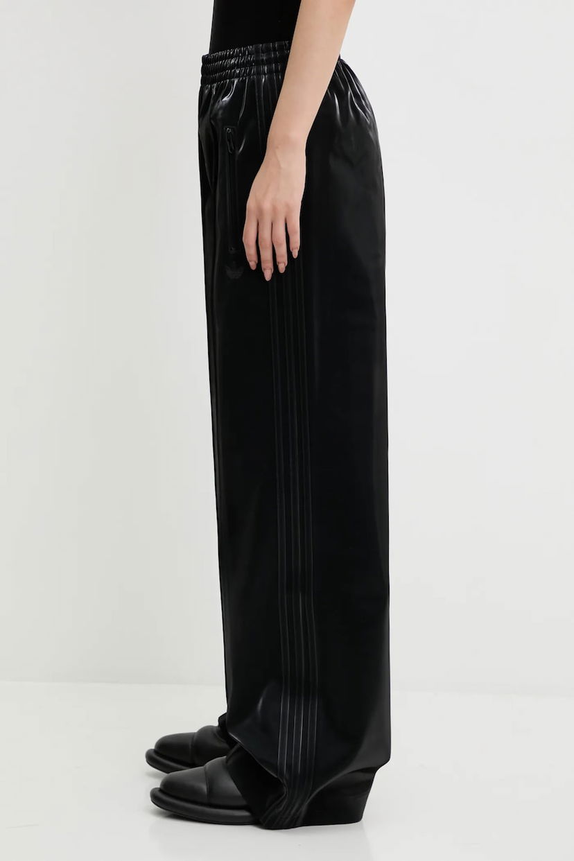 Trenirka adidas Originals adidas Originals Holiday Tp Track Pants Črna | JV7503