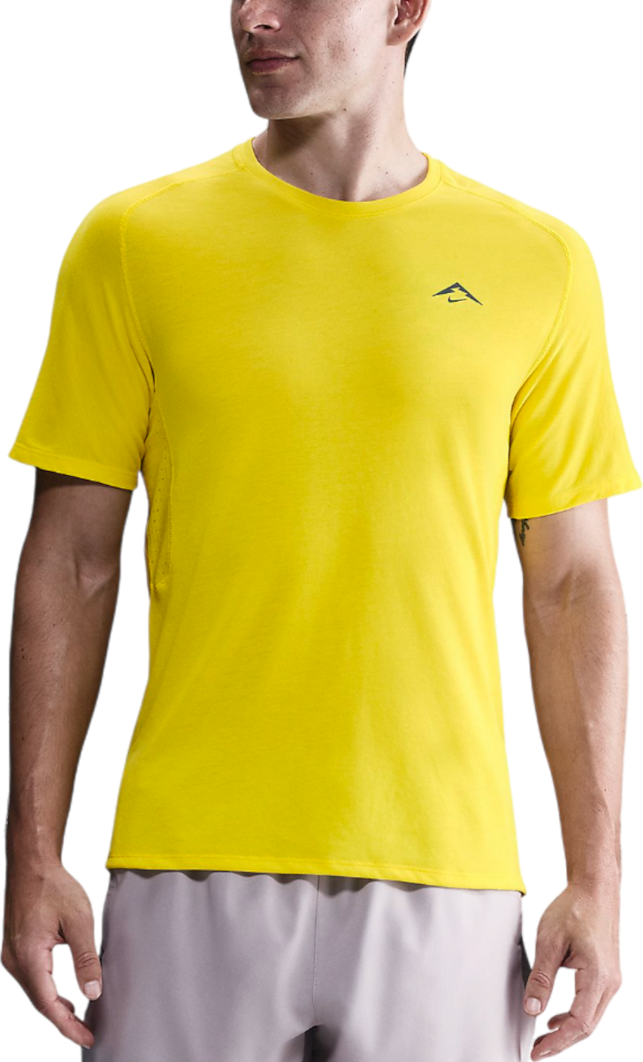 Majica Nike Nike Solar Chase T-Shirt Rumena | hj3580-718