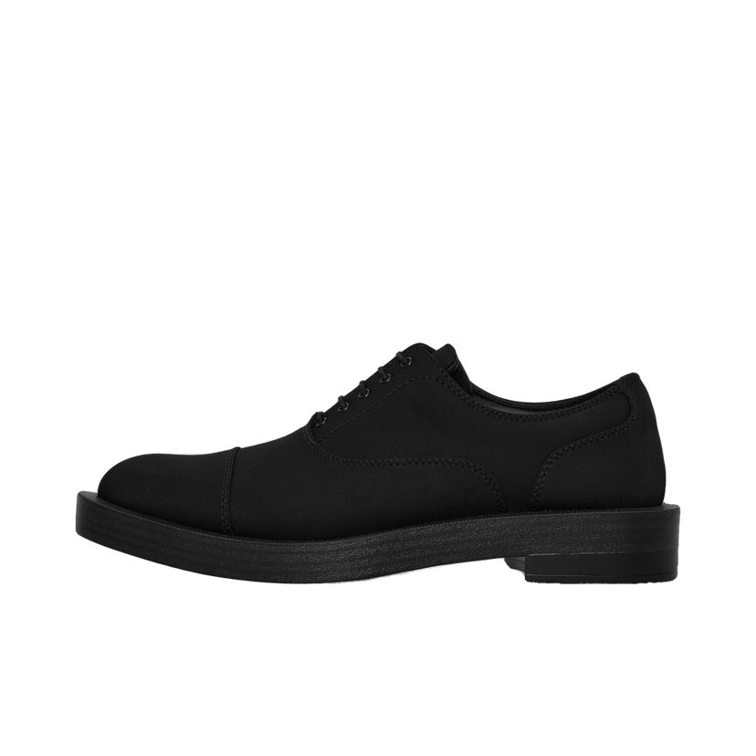 Superge in čevlji Clarks Textile Oxford Shoes Črna | 28476202 BLK