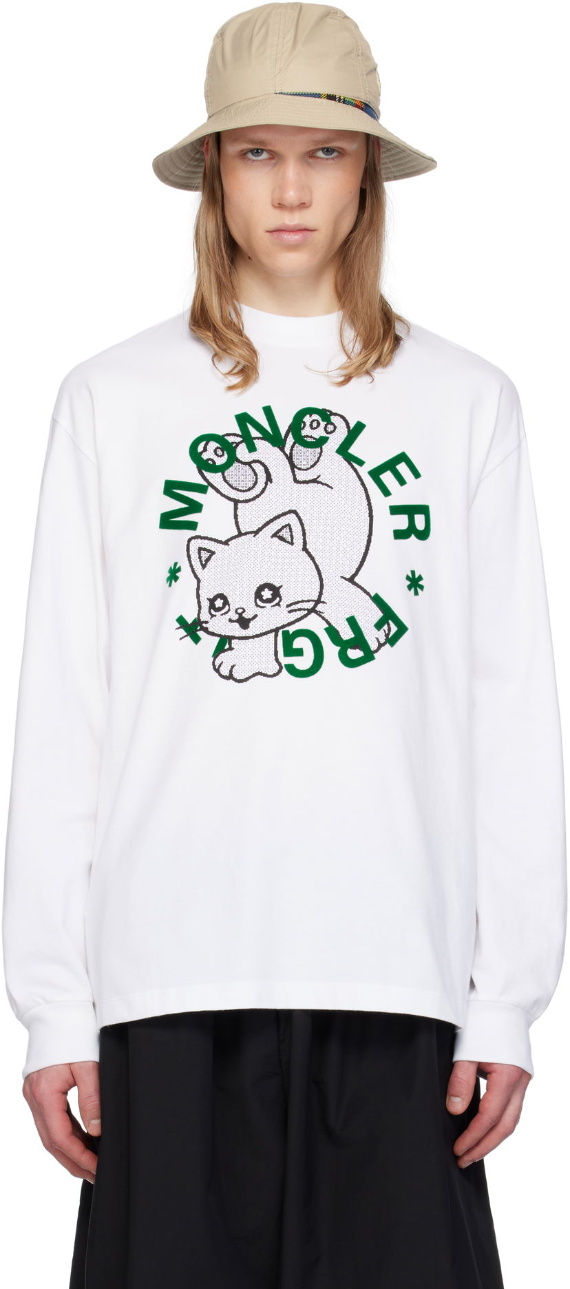 Pleteni pulover Moncler Moncler Genius x FRGMT Hiroshi Fujiwara Cartoon Logo Long Sleeve T-Shirt Bela | K109U8D00001M3265