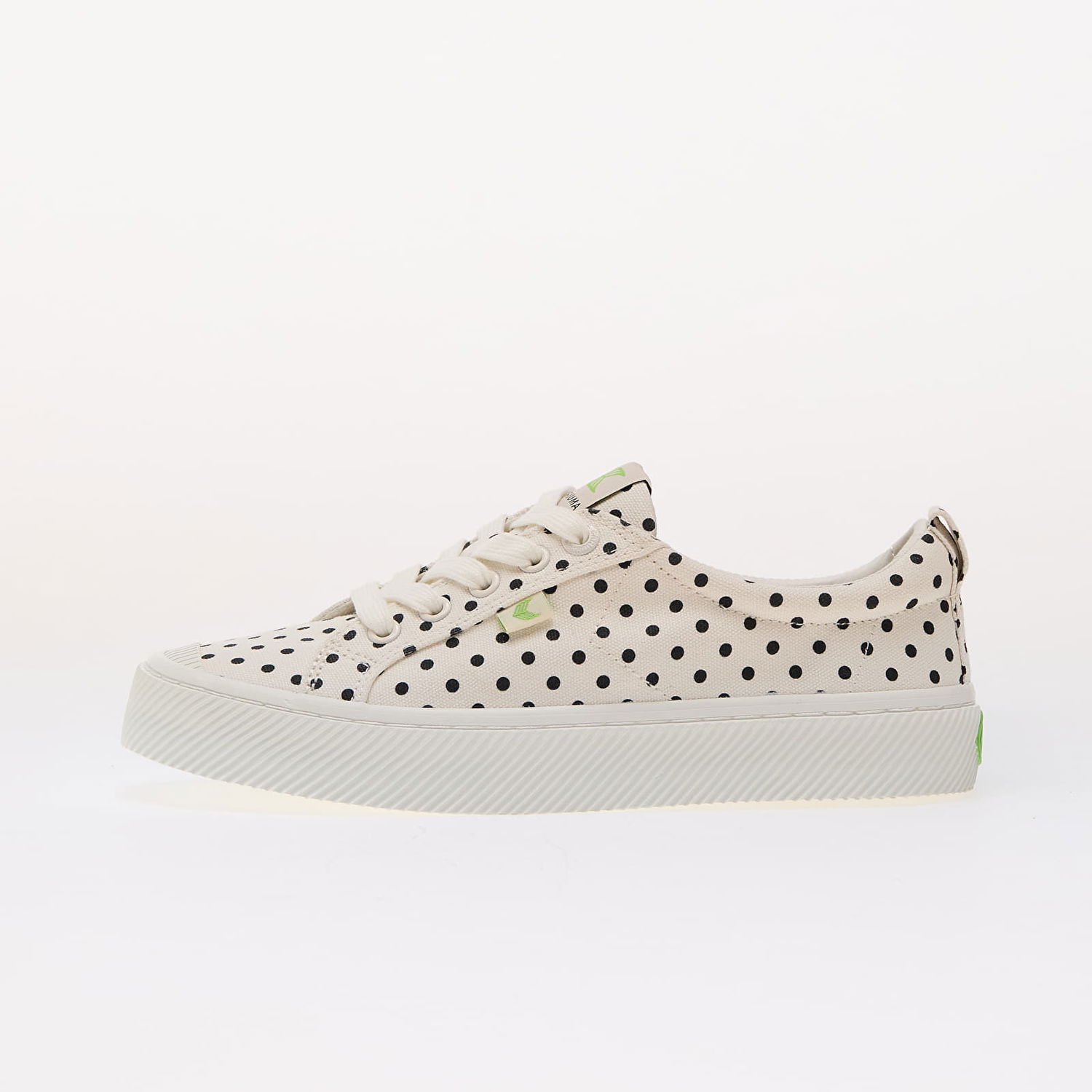 Superge in čevlji Cariuma M Oca Low White Polka Dots Bela | 100103W15 M, 0