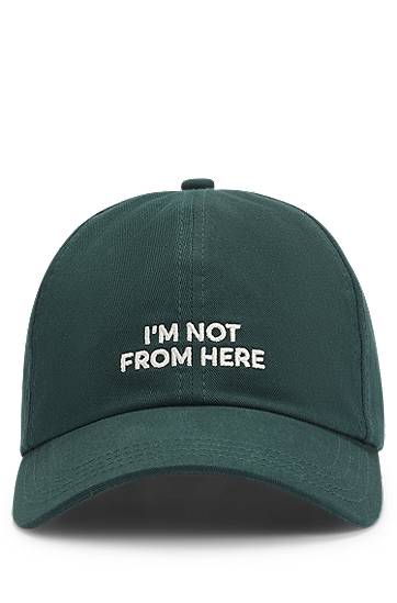 Kapa BOSS Cotton Twill Cap "I'm Not From Here" Zelena | 50535387, 0