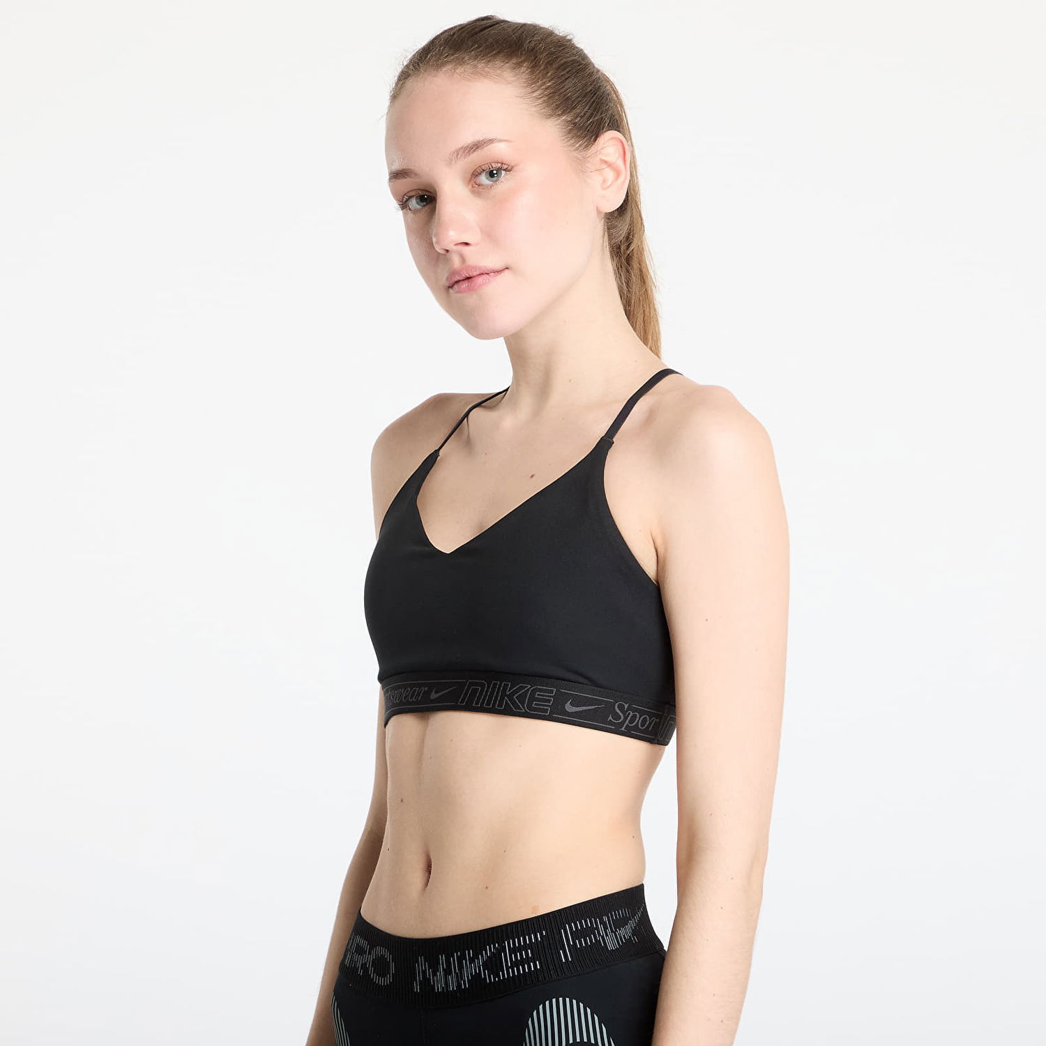Modrček Nike Indy Light-Support Padded Adjustable Sports Bra Črna | HV6953-010, 1