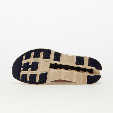 Superge in čevlji On Running Cloudstratus Bež | 39.98657, 1