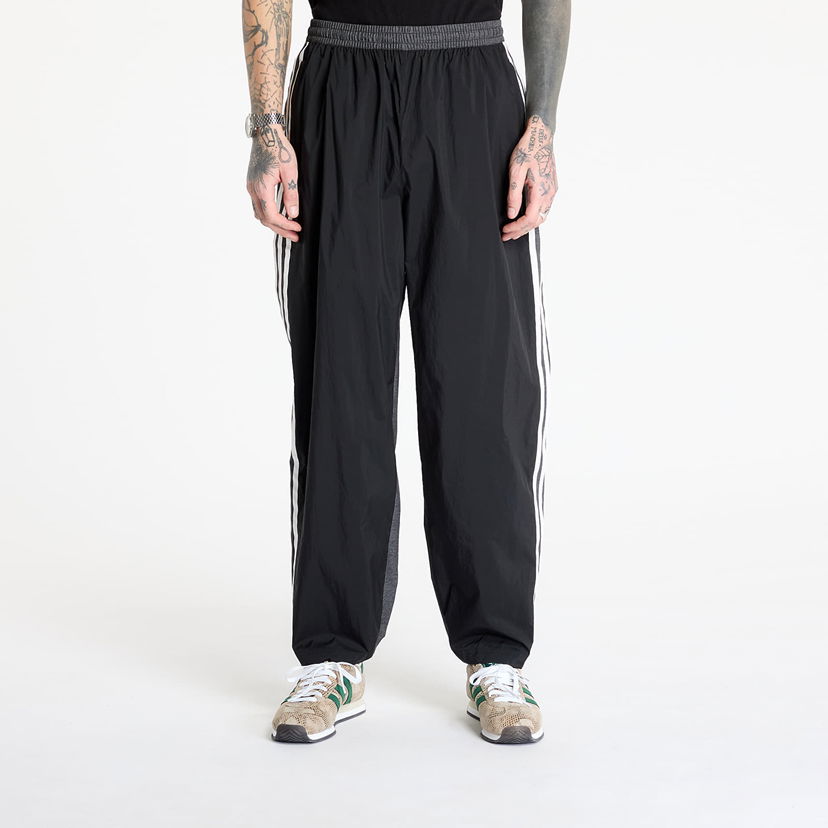 Trenirka adidas Originals R3Cd Track Pants Črna | KA3815