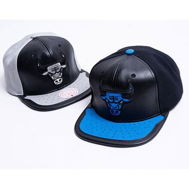 Kapa Mitchell & Ness Mitchell & Ness Day One Snapback Chicago Bulls Hat Črna | 6HSSMM19224-CBUBKRY, 2