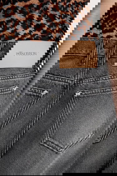 Kavbojke JW Anderson JW Anderson Buckled Cuff High Waist Jeans Črna | DT0109.PG1745.929, 4