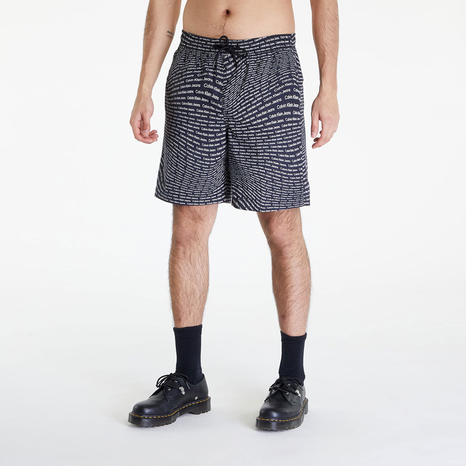 Kratke hlače CALVIN KLEIN Aop Shorts Black Črna | J30J325473 0GP, 0