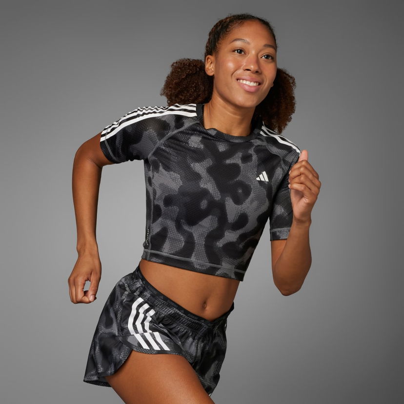 Krop-top adidas Performance Own the Run 3-Stripes Allover Print T-Shirt Siva | IK5012