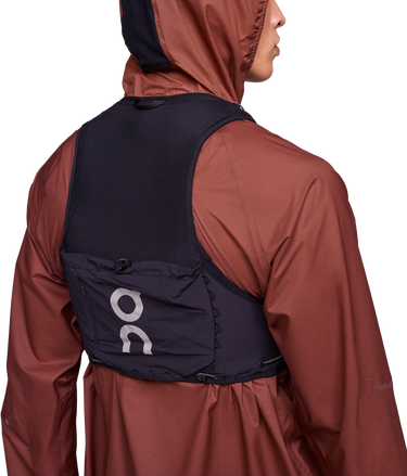 Nahrbtnik On Running Ultra Vest 10L + 2 flasks Črna | 2ud30020553, 2