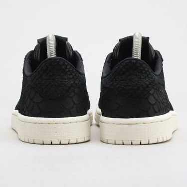 Superge in čevlji Jordan Air Jordan 1 Retro Low ''Black Python'' W Črna | AJ6004-010, 3