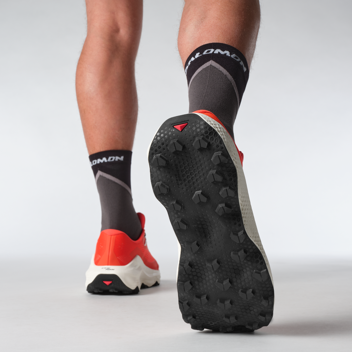 Superge in čevlji Salomon Salomon ULTRA GLIDE 3 Rdeča | l47755-900, 1