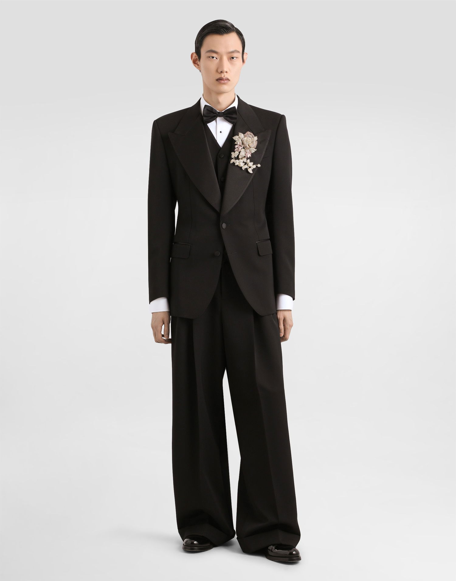 Jakna Dolce & Gabbana Dolce & Gabbana Single-Breasted Wool and Silk Blend Jacket Črna | G2VO2TGJ865N0000, 1