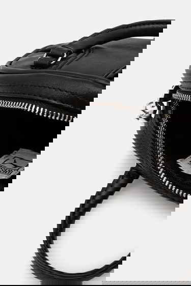 Torbica Puma PUMA x ROSÉ Mini Bowling Bag Črna | 91927, 4