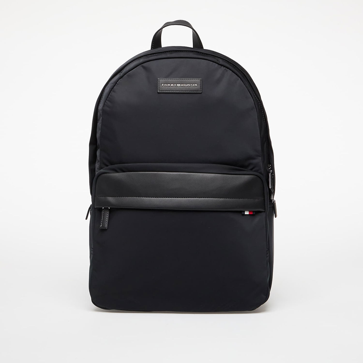 Nahrbtnik Tommy Hilfiger Tommy Hilfiger Nylon Daily Backpack Črna | AM0AM13617-BDS, 0
