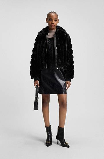 Jakna BOSS Cropped Faux-Fur Jacket with Adjustable Drawstring Hem and Full Zip Črna | 50546815, 1