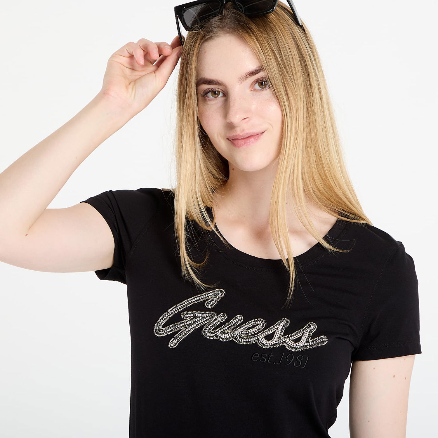 Majica GUESS GUESS Logo Hot Fix Tee Črna | W5YI16J1314-JBLK, 1