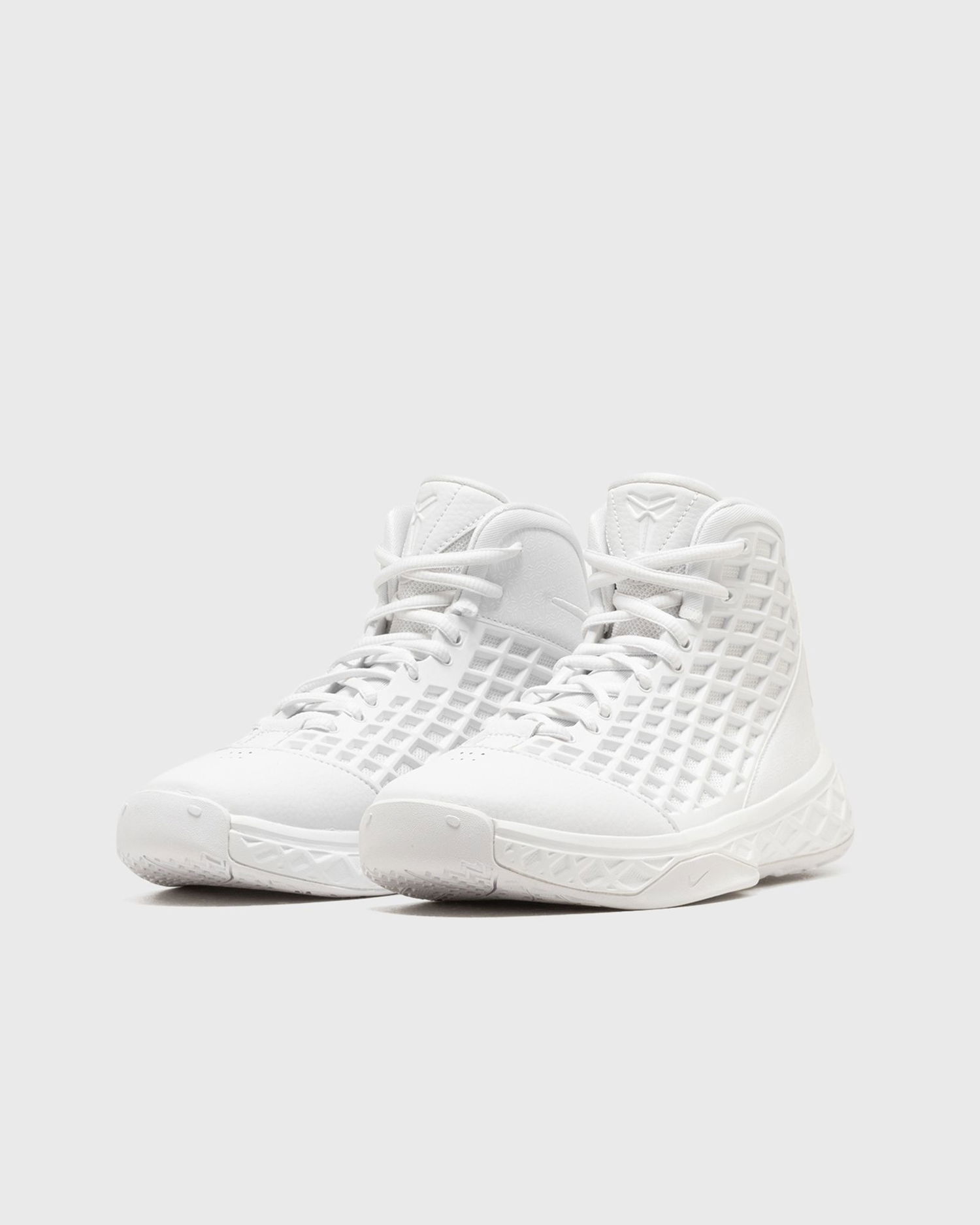 Superge in čevlji Nike Kobe III Bela | HQ2304-100, 1