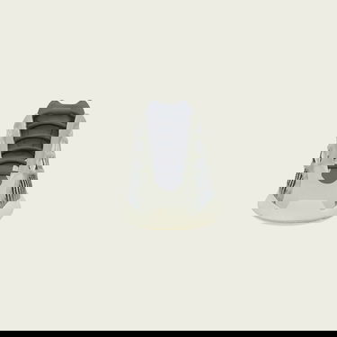 Superge in čevlji adidas Yeezy 700 V3 Siva | ID1674, 3