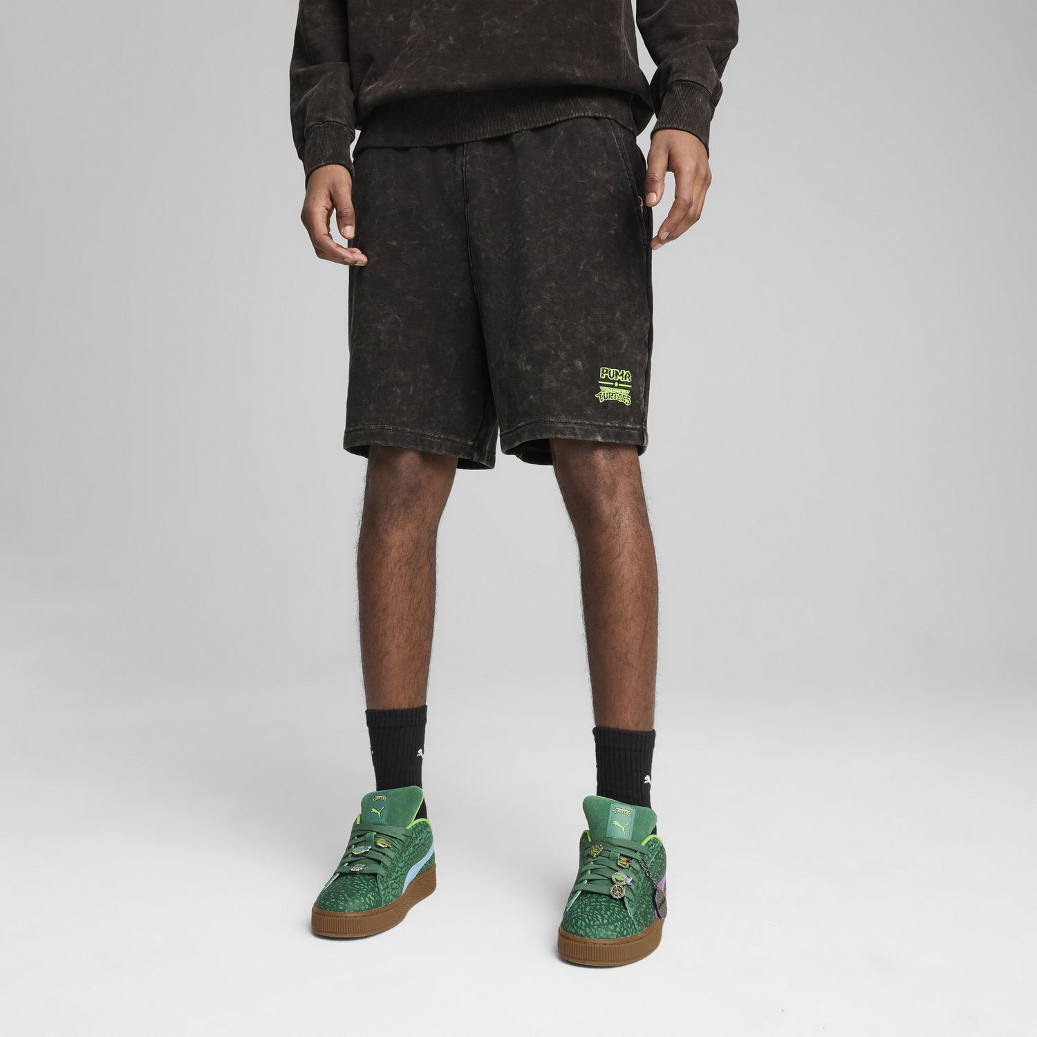 Kratke hlače Puma TMNT 7" Relaxed Fit Shorts Črna | 630101_01, 0