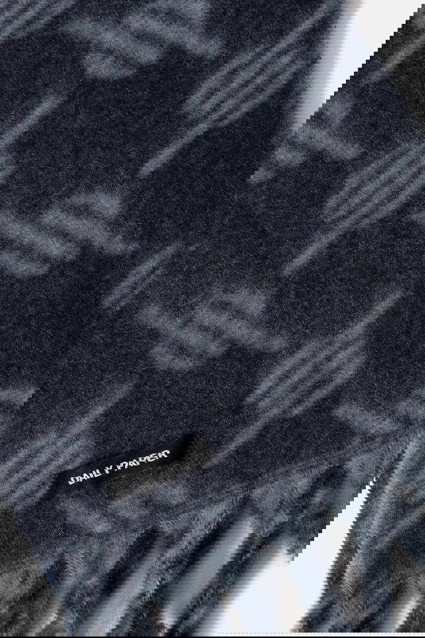 Šala DAILY PAPER Daily Paper Riyo Monogram Wool Blend Scarf Modra | 2521093, 1