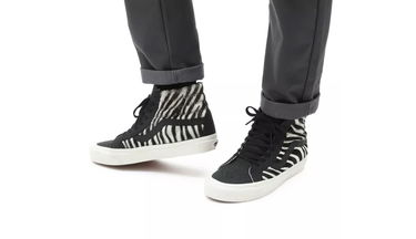 Superge in čevlji Vans Sk8-hi 38 Dx Črna | VN0A38GF4ZD, 2