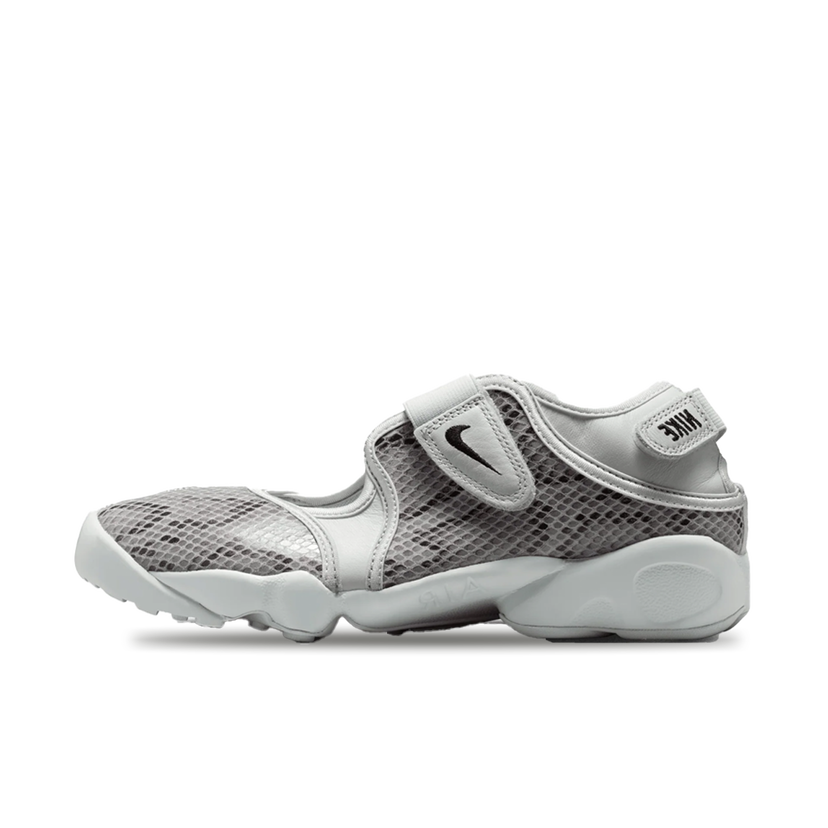 Superge in čevlji Nike Air Rift 'Photon Dust' Siva | IM5739-001