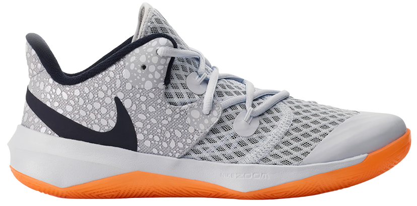 Superge in čevlji Nike Nike Zoom Hyperspeed Court SE Siva | dj4476-900