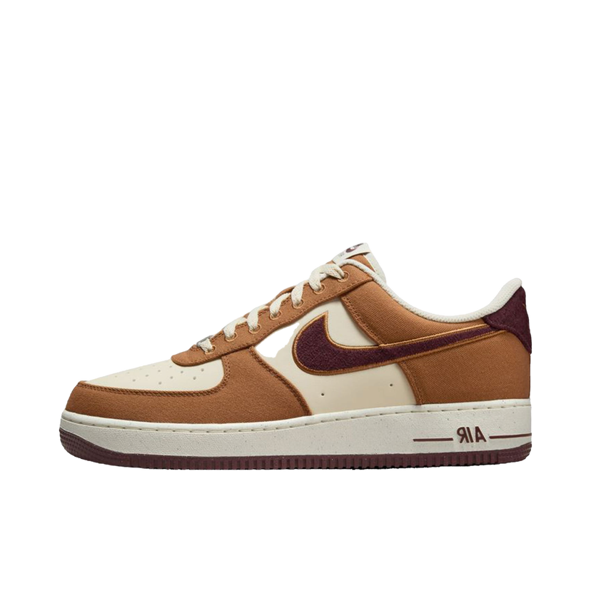 Superge in čevlji Nike Air Force 1 Low '07 LV8 Notebook Doodle Pack Light British Tan Rjava | FQ8713-200