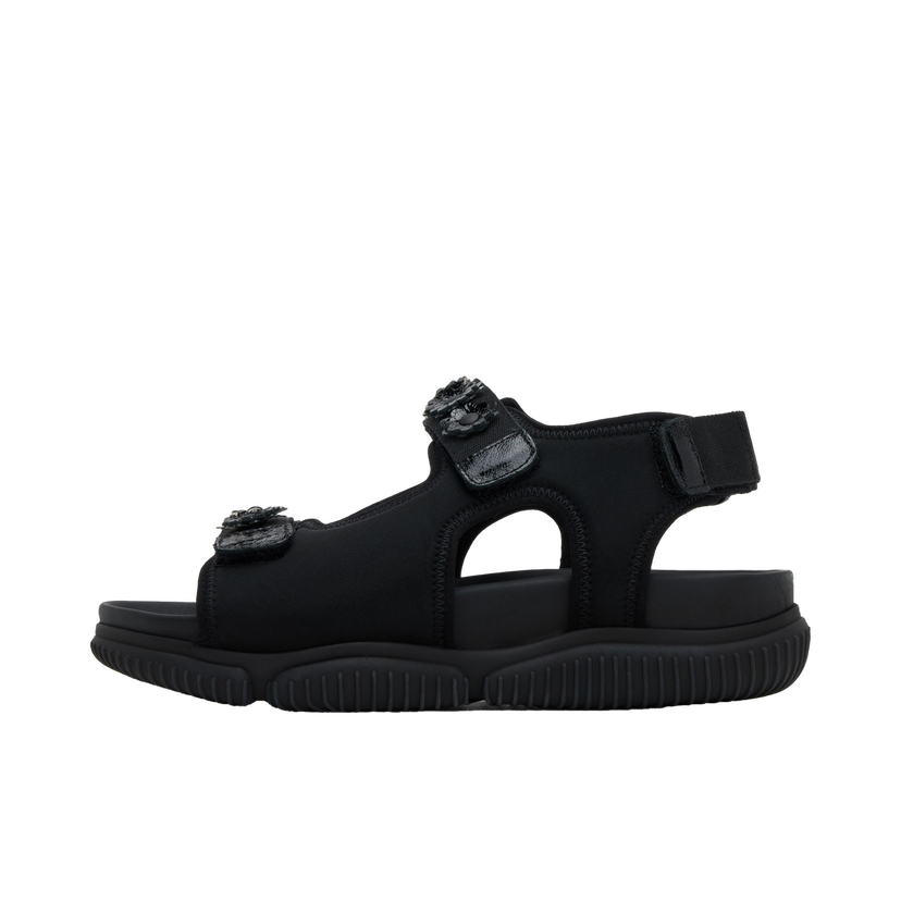 Superge in čevlji Cecilie Bahnsen Valeria Flower Embellished Platform Sandals Črna | 4.24FTW30013 VALERIA
