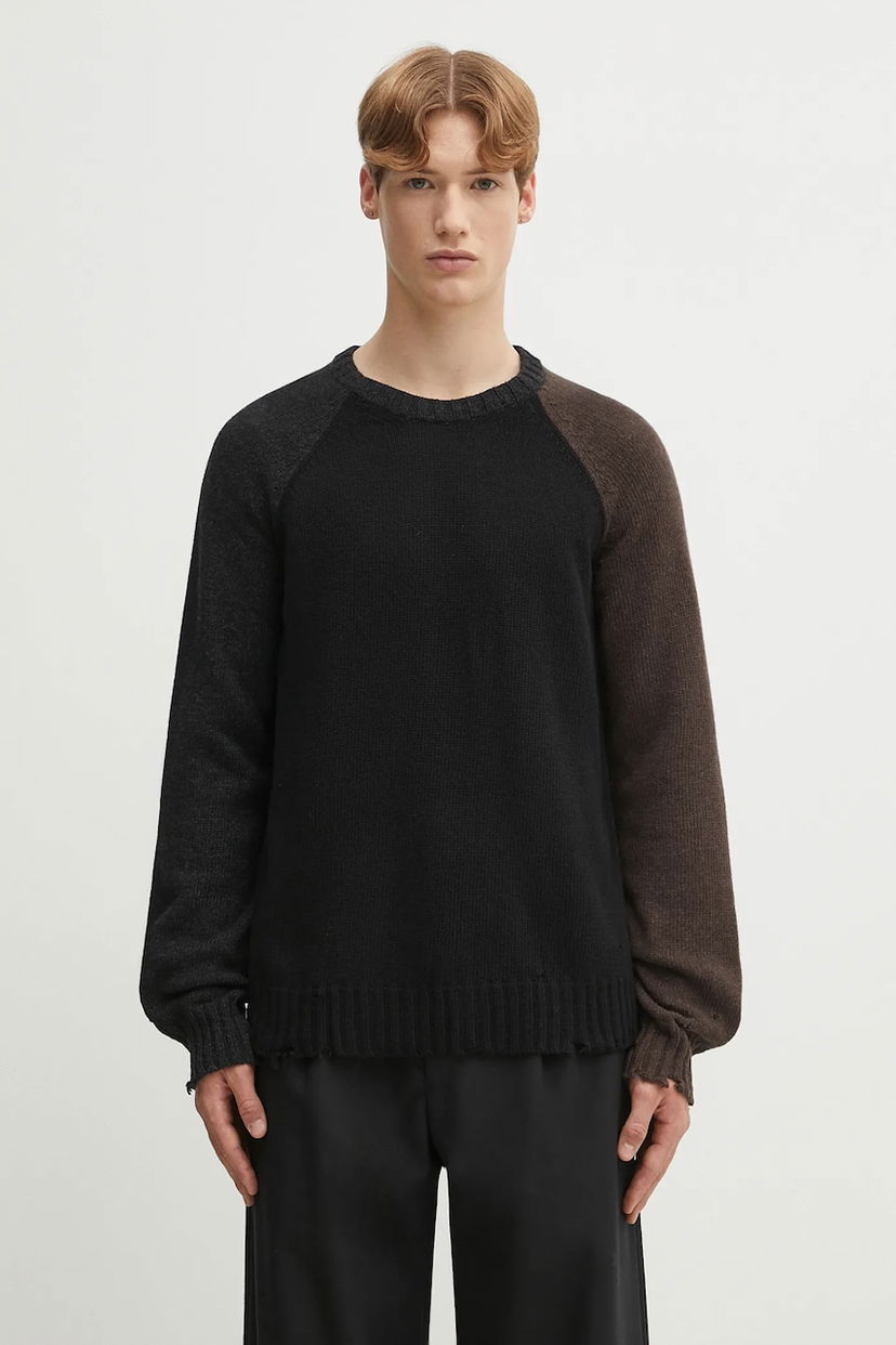 Pleteni pulover Maison Margiela MM6 Maison Margiela Two-Tone Distressed Sweater Črna | SH2HL0028.M13160.961