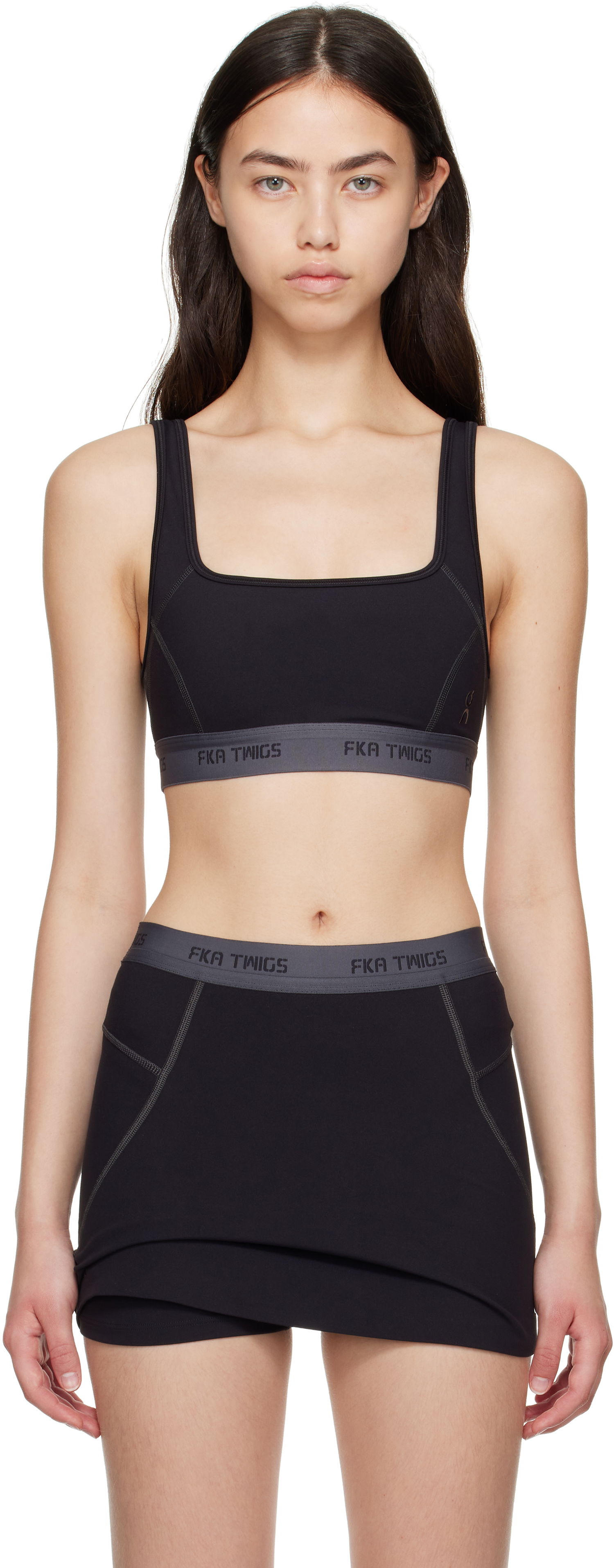 Modrček On Running FKA twigs Edition Studio Sports Bra Črna | 1WF11650553, 0