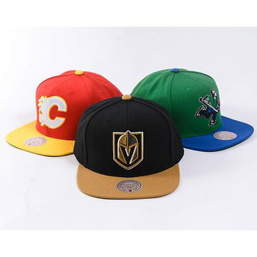 Kapa Mitchell & Ness Vegas Golden Knights Team 2 Tone 2.0 Snapback Hat Črna | HHSS5367-VGKYYPPPBKGD, 2