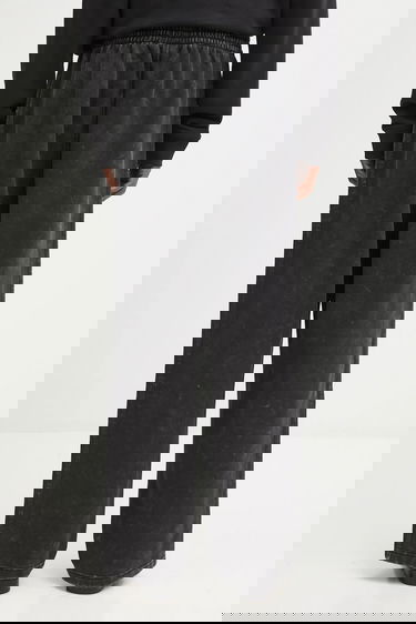 Trenirka adidas Performance Washed Sweatpants Črna | JV8468, 2