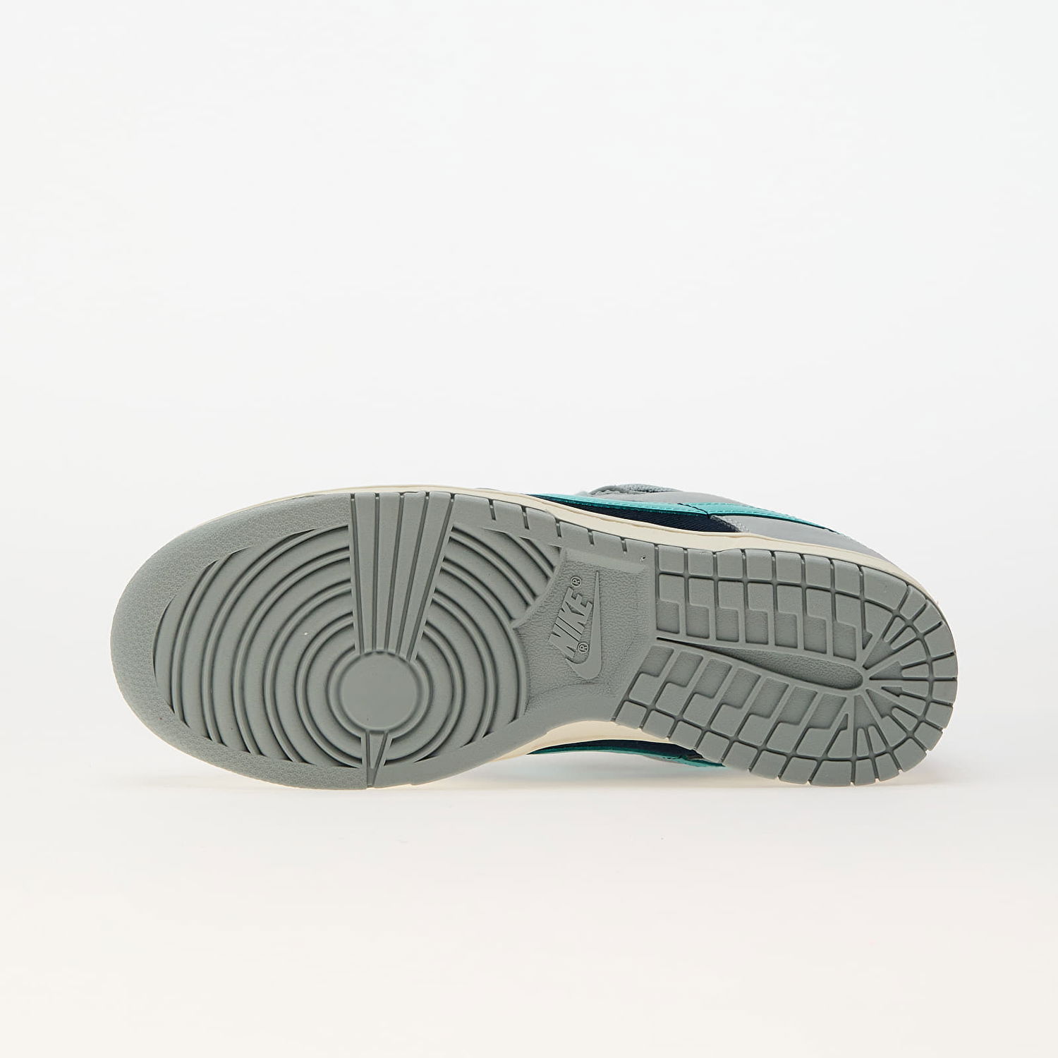 Superge in čevlji Nike Dunk Low PRM "Obisidian & Green Frost" Siva | FB8895-001, 1