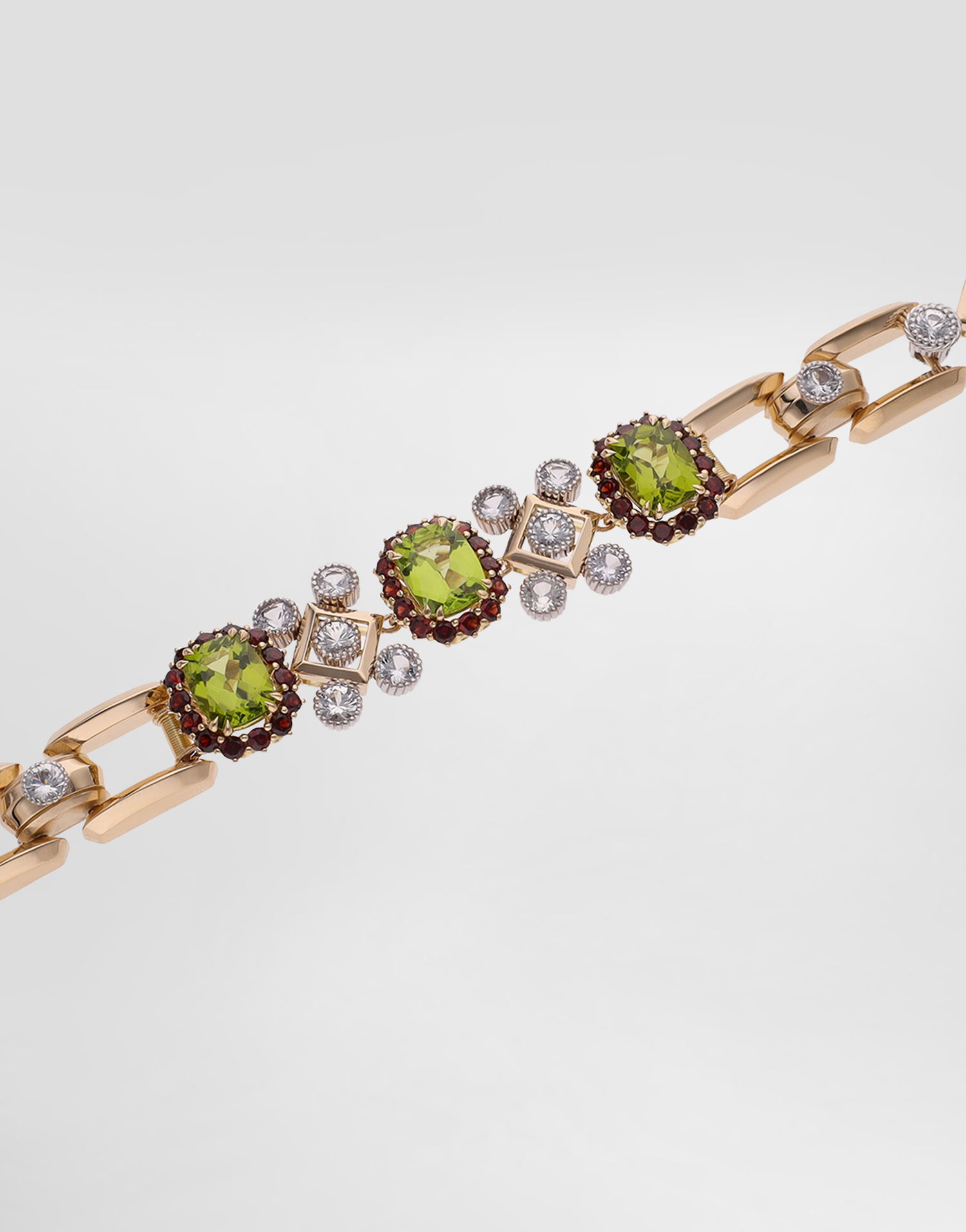 Zapestnica Dolce & Gabbana Dolce & Gabbana Peridot and Crystal Embellished Chain Bracelet Večbarvna | WBSA6GWPER187583, 1