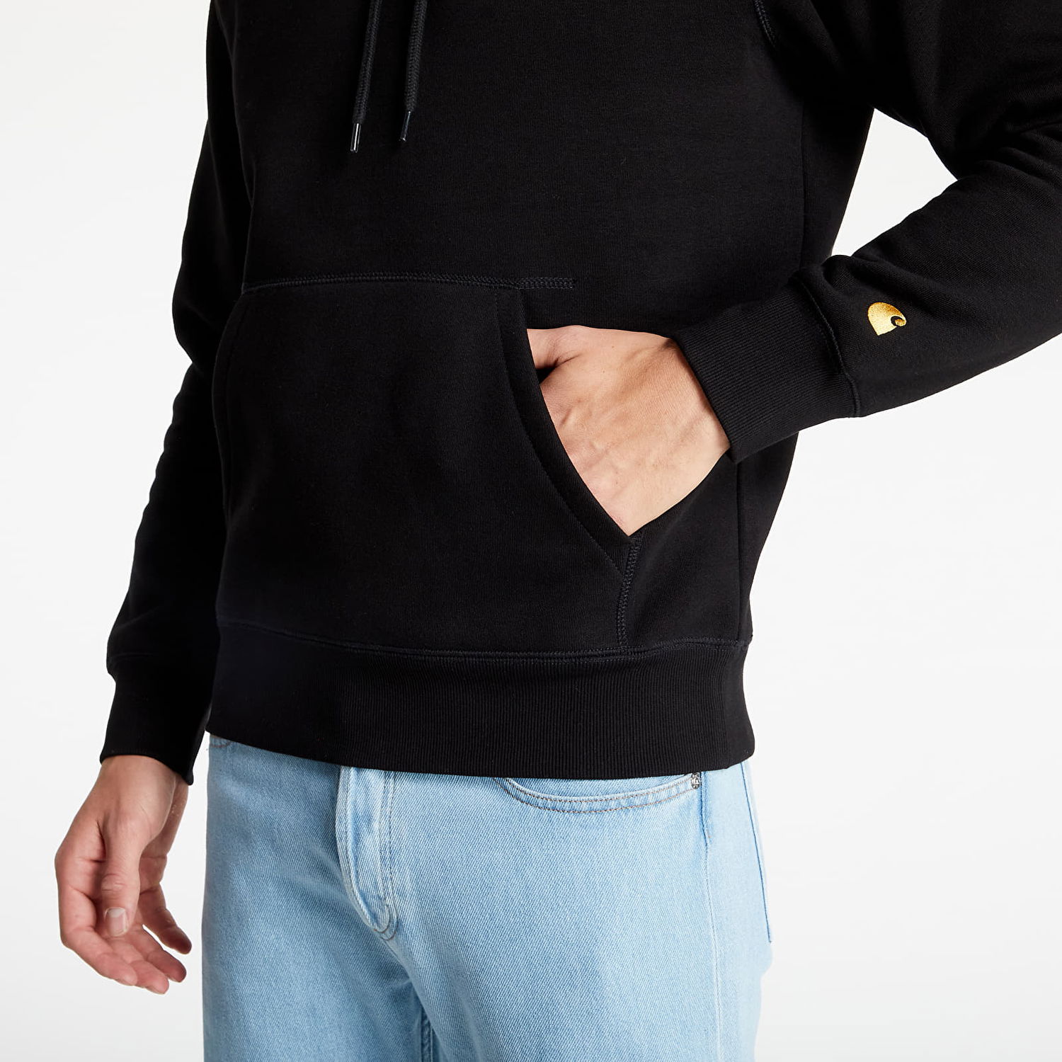Pulover Carhartt WIP WIP Hooded Chase Črna | I026384 Black/ Gold, 1