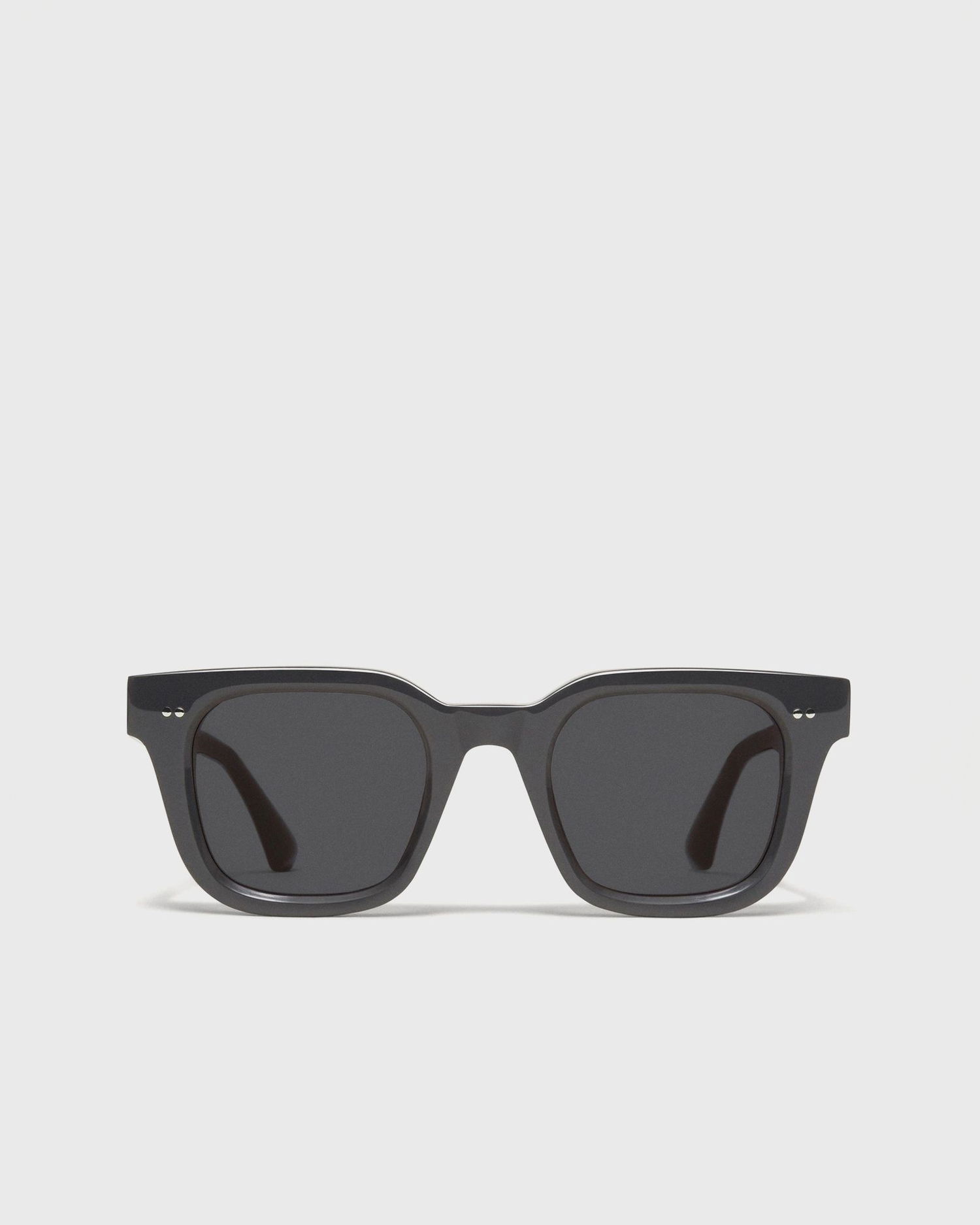 Sončna očala Chimi Eyewear 04.2 Lab Lens Medium Rjava | 20456.04-SOLID-DARK-GREY, 1